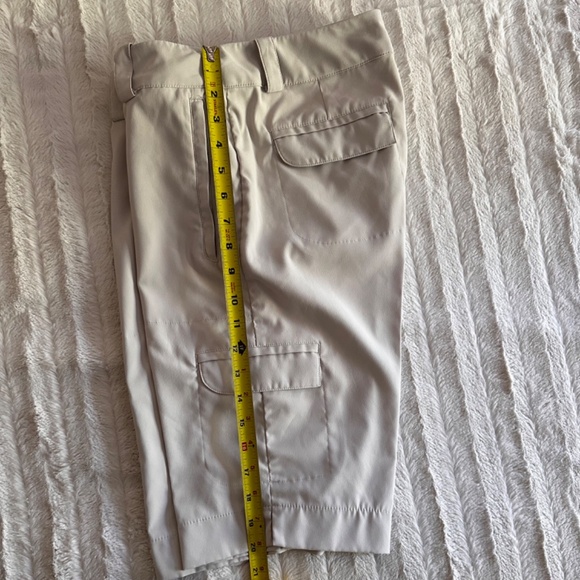 Nike Golf Tour Performance Dri-Fit Shorts Sand; Women's US 4 (fits like 4-6) - Picture 7 of 9